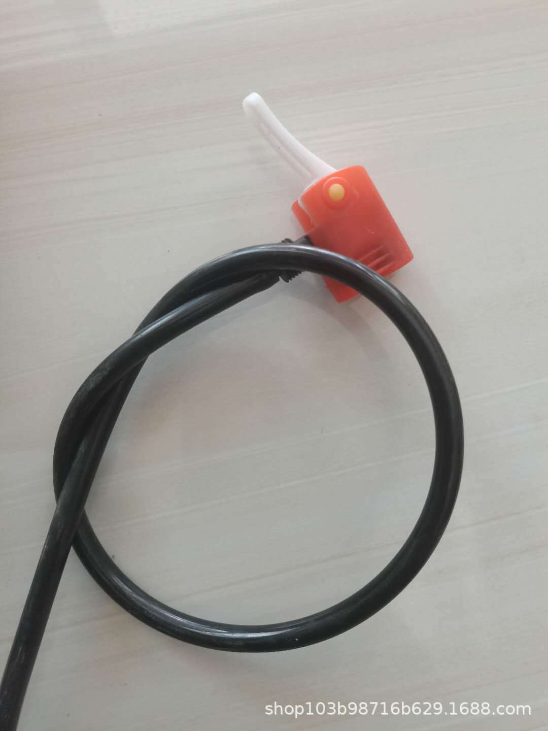 Factory wholesale Inflator Air line antifreeze sunscreen air pipe with inflator nozzle inflator nozzle multi-use air nozzle raw material manufacturing