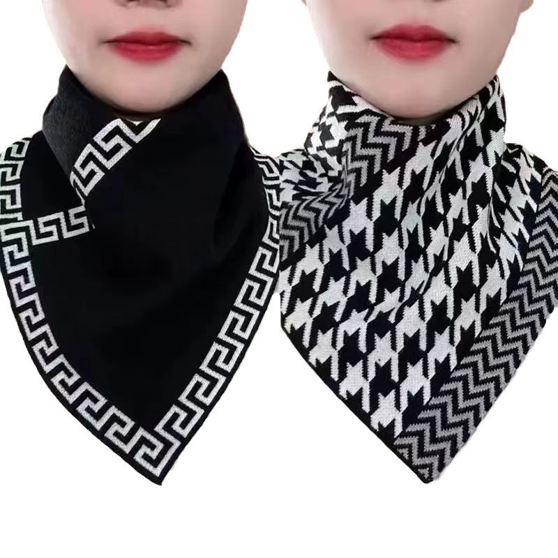 Houndstooth Scarf Knitted Scarf Warm Neck Protection False Collar Convenient Pullover Neck Sleeve Lazy Scarf Universal Triangle Towel