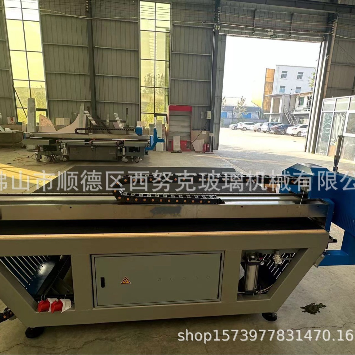 Cnc Fully Automatic Glass Cutting Machine Furniture Glass Special-Shaped Cutting Equipment Glass Cutting Machine Glass Cutting Machine