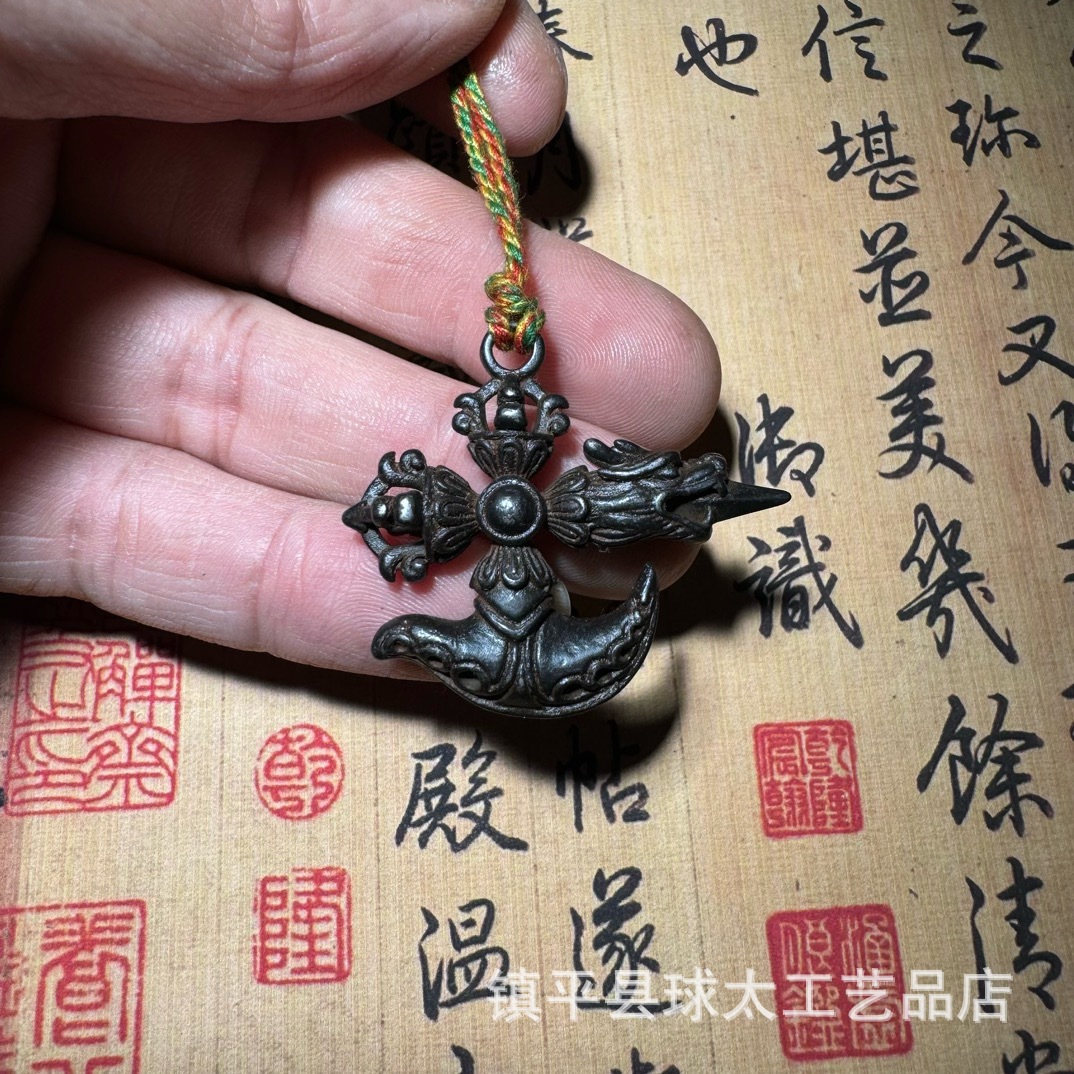 Xizang Bronze Pendant Gold Wings Dapeng Bird Tojia Bird Buddha Pendant Nepal Xizang Elements Necklace Pendant