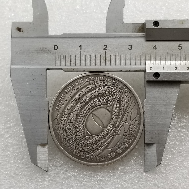 Antique Handicrafts Tramp Coin Eyes Brass Silver Plated Material H4631