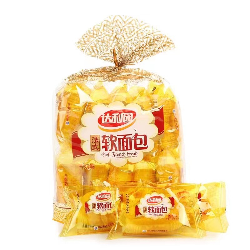 Free shipping supermarket convenience store snacks wholesale casual snacks Dali garden soft bread egg yolk pie Swiss roll pastry