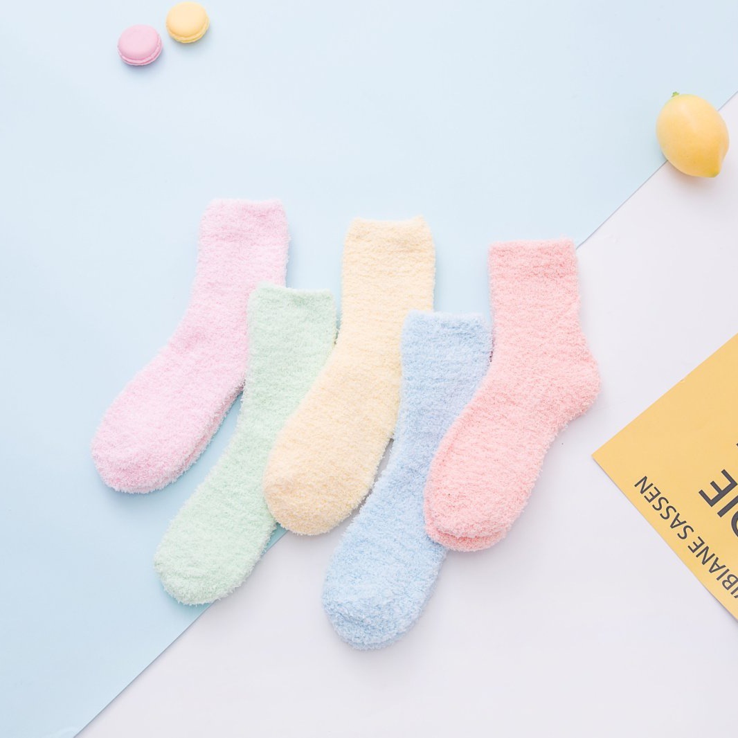 Обработка образцов носок из двусторонней бархатной пряжи, 56-ниточная и 96-ниточная