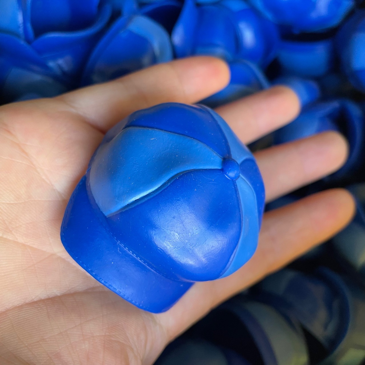 Оптовые товары, шляпа для кукол, игрушка для наряжания в домике, доступно Lijia