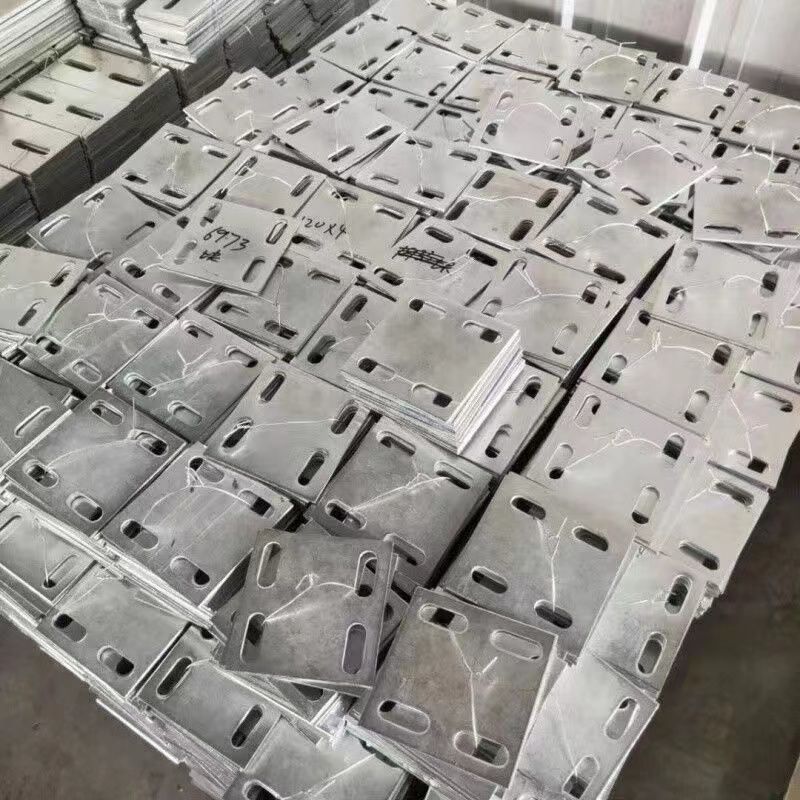 Manufacturer Wholesale Cold Galvanized Embedded Plate with Holes Steel Plate Welded Curtain Wall Accessories Construction Engineering Iron Plate Embedded Parts Processing