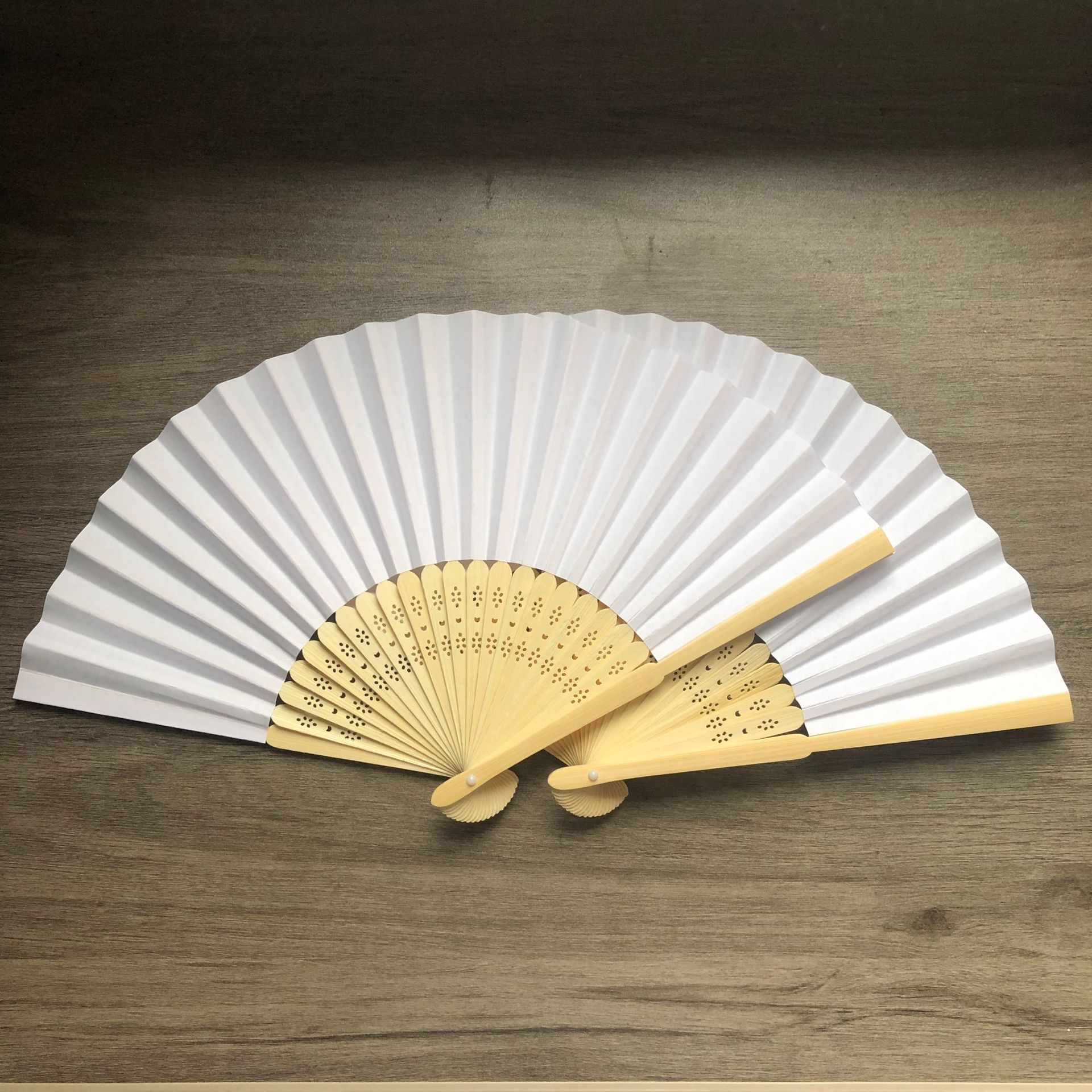 Manufacturer Wholesale Folding Fan White Paper Fan Folding Fan Wedding Advertising Blank Paper Fan Ready Stock Pure Color Paper Blank Bamboo