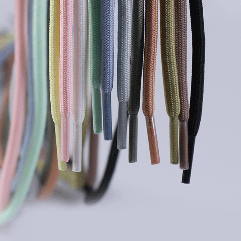 Factory spot 32 ingot round shoelace sports shoelace 4mm black and white color round shoelace core rope drawstring wholesale