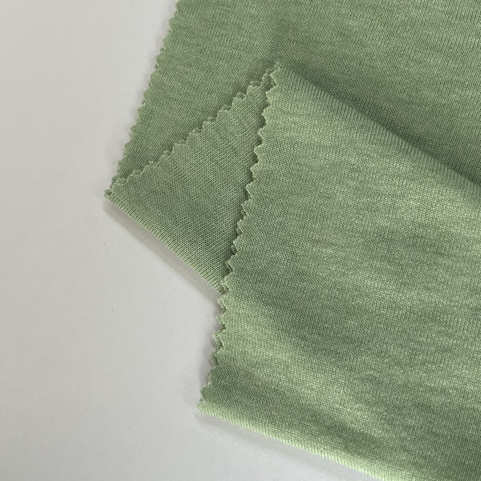 Spring and Summer Popular 70% Tencel 30% Merino Wool Blended Knitted Fabric, Breathable, Skin-Friendly and Drapedy Fabric