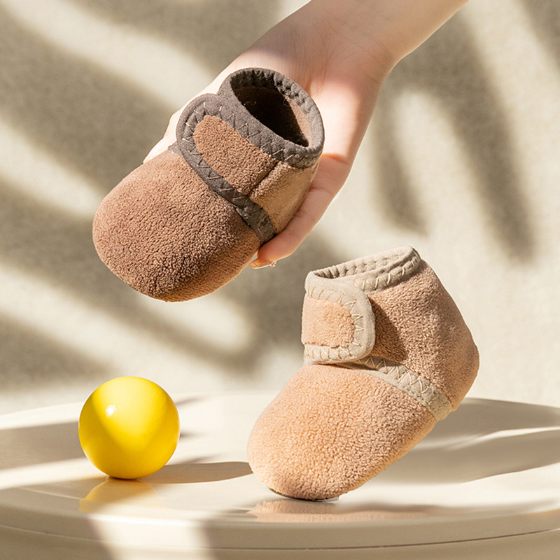 Baby shoes spring and autumn baby walking shoes soft bottom non-slip cold-proof children's floor shoes winter fleece-lined floor socks
