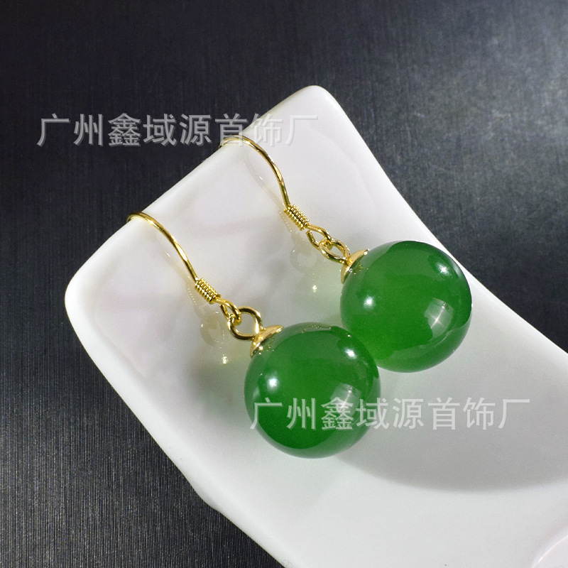 S925 sterling silver high quality natural green chalcedony ear hook simple versatile classic green agate earrings factory wholesale