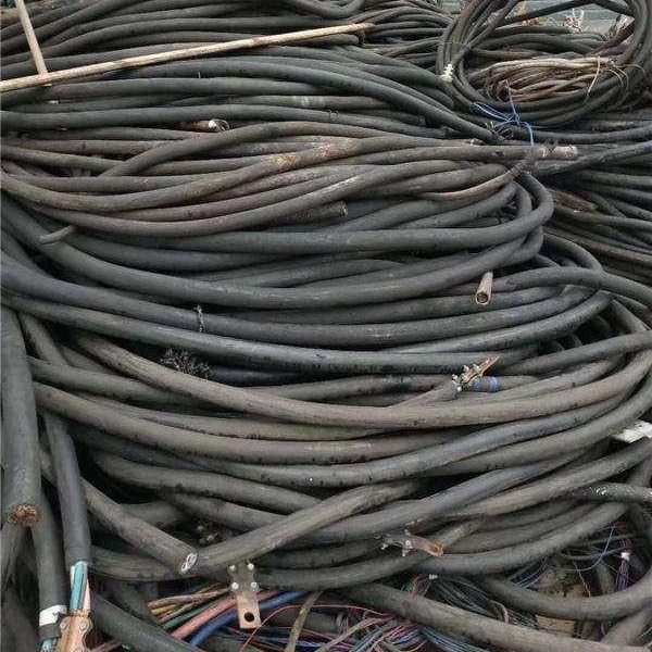 Beijing Recycles Waste Cables and Recycles Waste Cables at High Prices for a Long Time. Factory Construction Site Inventory Waste Cables. Cash Settlement