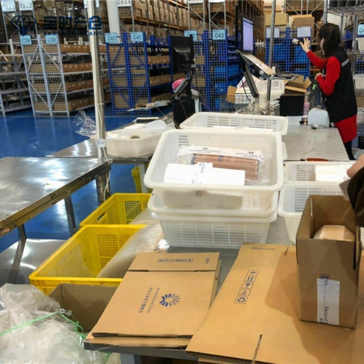 Shanghai Cloud Warehouse Delivers Sf Express E-Commerce Warehousing + Sorting and Packaging + Secondary Processing Express Delivery to a Third Party