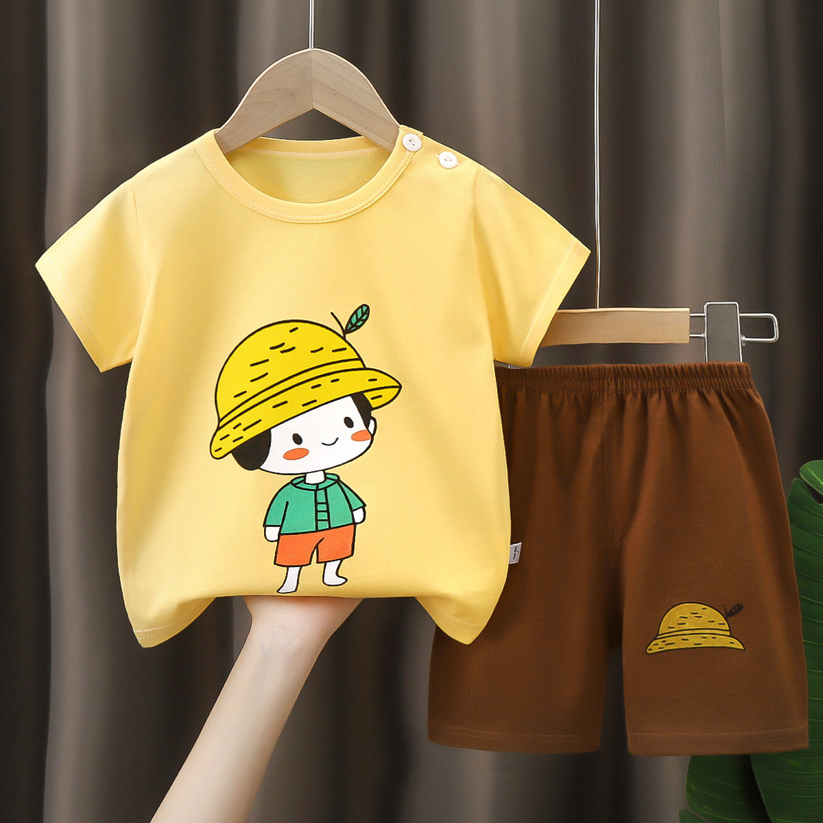 Children's Cotton Short-sleeved suit Summer T-shirt Baby Casual Top Shorts Infant Cotton Short-sleeved Two-piece Set