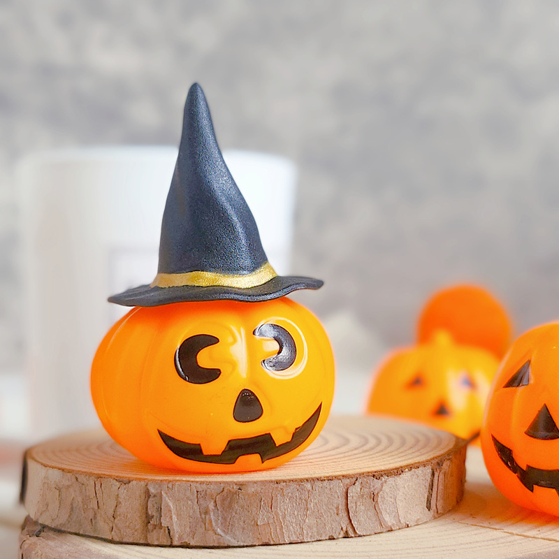 Factory direct injection plastic mini hat toy accessories witch witch hat DIY multi-color yellow duck hat