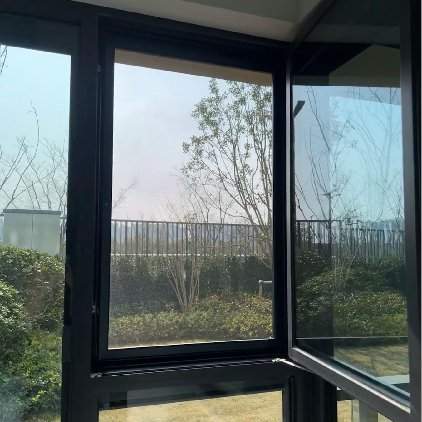 Wholesale 304 stainless steel screen anti-falling privacy home anti-mosquito and anti-mouse anti-theft diamond screen screen