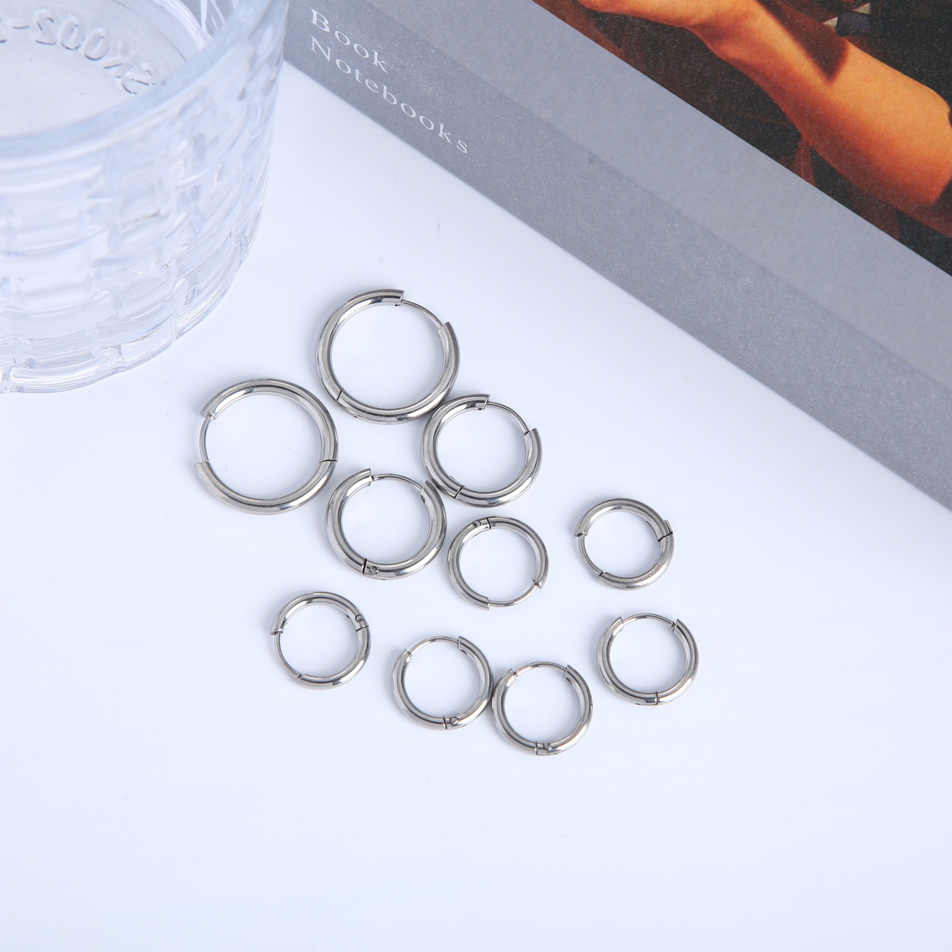 Cross-Border Classic Daily Plain Metal Earrings for Women Korean Simple Personality Versatile Temperament Fashion Earrings Earrings