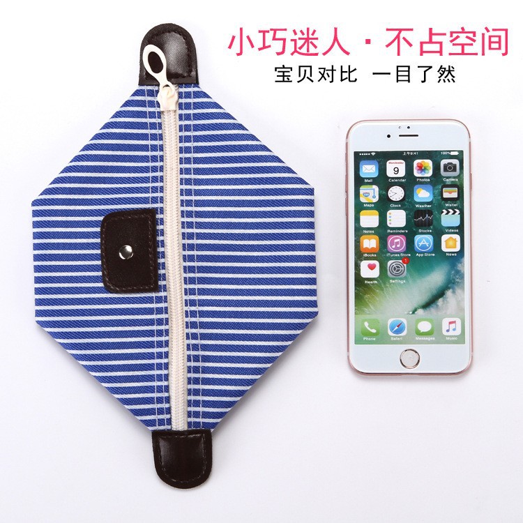 Korean Style Stripesd Dumpling Cosmetic Bag Dumpling Bag Foldableing Cosmetic Toiletry Bag Carrying Travel Cosmetics Bag Factory Wholesale