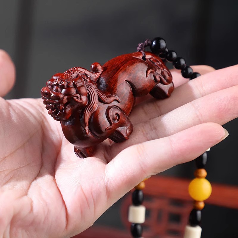 Wholesale Rosewood Carved Pixiu God of Wealth Pendant Pendant Wooden Toy Crafts Handle Piece Live Broadcast Street Stall Hot Style