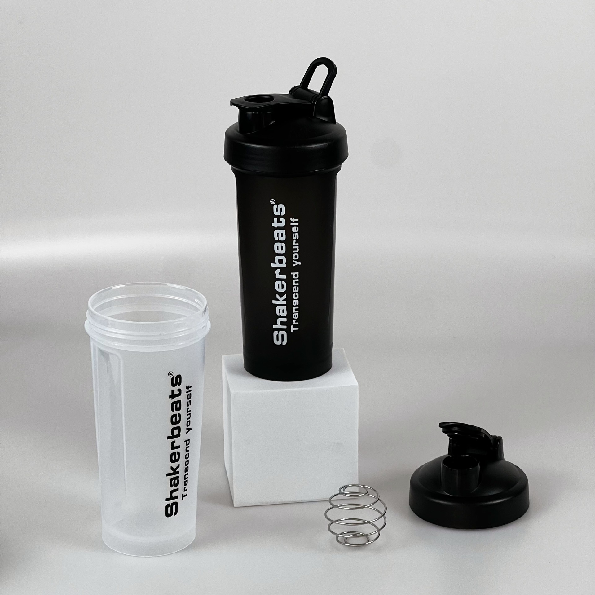Shake Cup protein powder milkshake cup portable fitness sports Cup shake Cup logo factory direct supply plastic cup