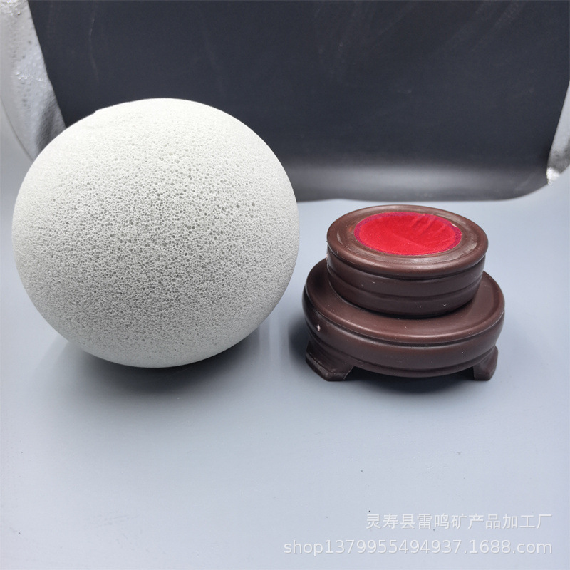 Manufacturer Customized Aromatherapy Ball Ceramic Diffuser Pumice Ball 10cm White Ornament Decorative Aromatherapy Ball