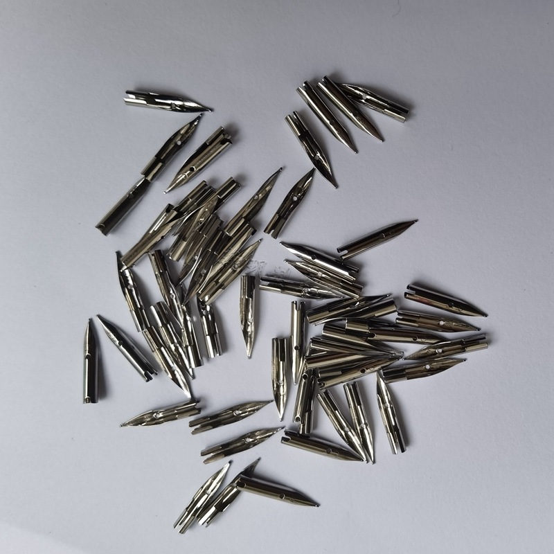 Wholesale 18.5cm Fountain Pen Tip Dark Point White Tip Neutral Tip Matching Fountain Pen Nib Dust Cleaning Nib