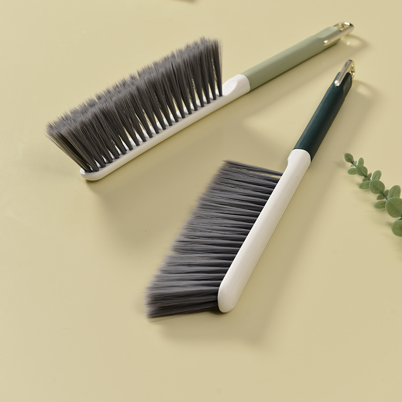 Factory in stock Nordic Style Light Luxury Gold-plated Stainless Steel Soft Wool Bed Brush Sofa Carpet Bed Sheet Cleaning Dust Removal Long