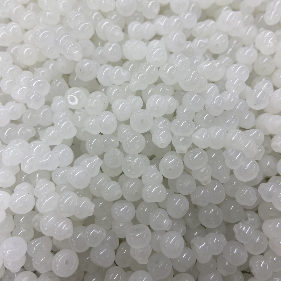 Factory wholesale natural Hotan white jade gourd accessories 7x 10m Hotan white jade gourd through hole accessories diy accessories