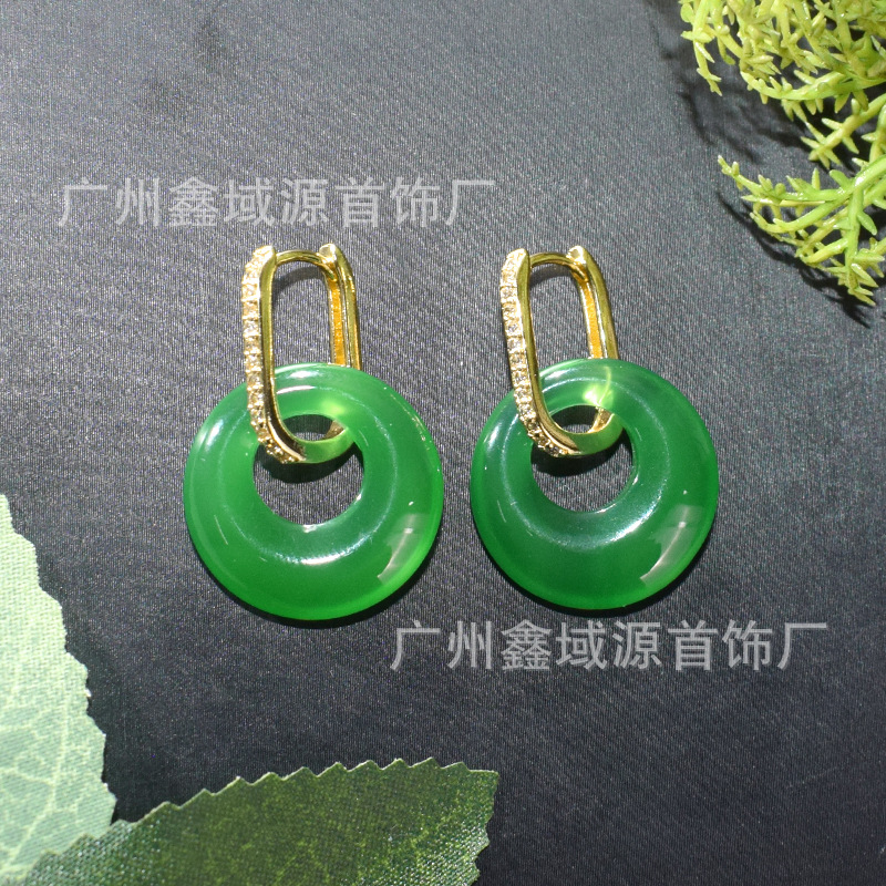 Light Luxury Natural Green Chalcedony Ear Buckle Ping An Buckle Earrings Ice High-quality Vintage Fashion Agate Earrings Factory Outlet