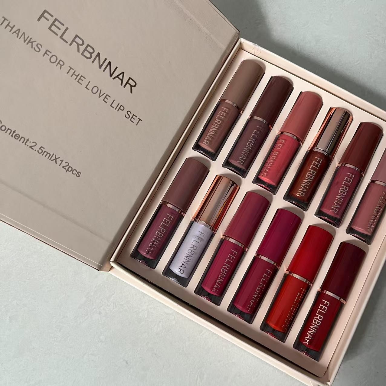 Cross-Border Lip Gloss Set Pearlescent Fine Glitter 12 Colors Lipglossset Waterproof Non-Stick Cup Matte Lipstick for Girls