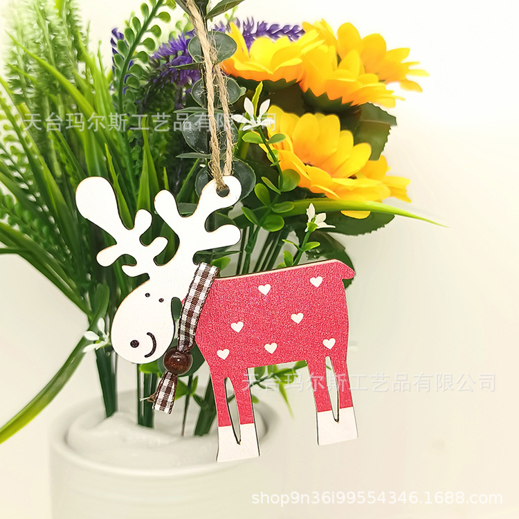 Cross-border Christmas pendant decorations fawn snowman wood printing mall window field home decoration hanging