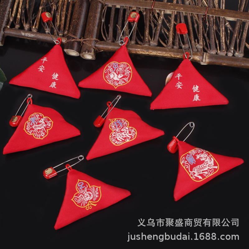 Red Embroidered Triangle Bags Zodiac Safety Pane Bag Handmade Neck Hanging DIY New Chinese Style Bags
