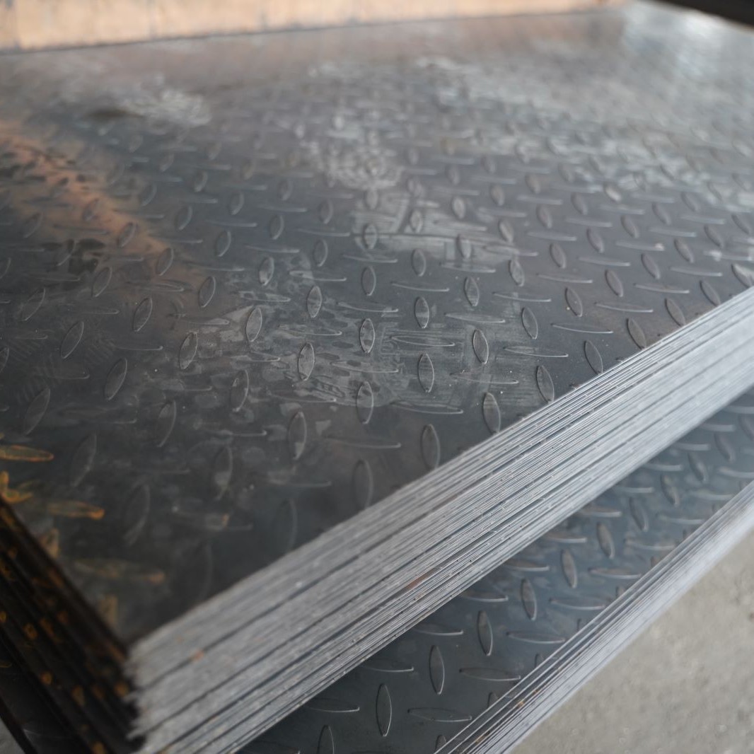 Hot-Rolled Open Flat Plate Q235 Q355 General Plate Iron Plate Low Alloy Hot Plate Wear-Resistant Medium and Thick Plate Container Plate Can Be Cut