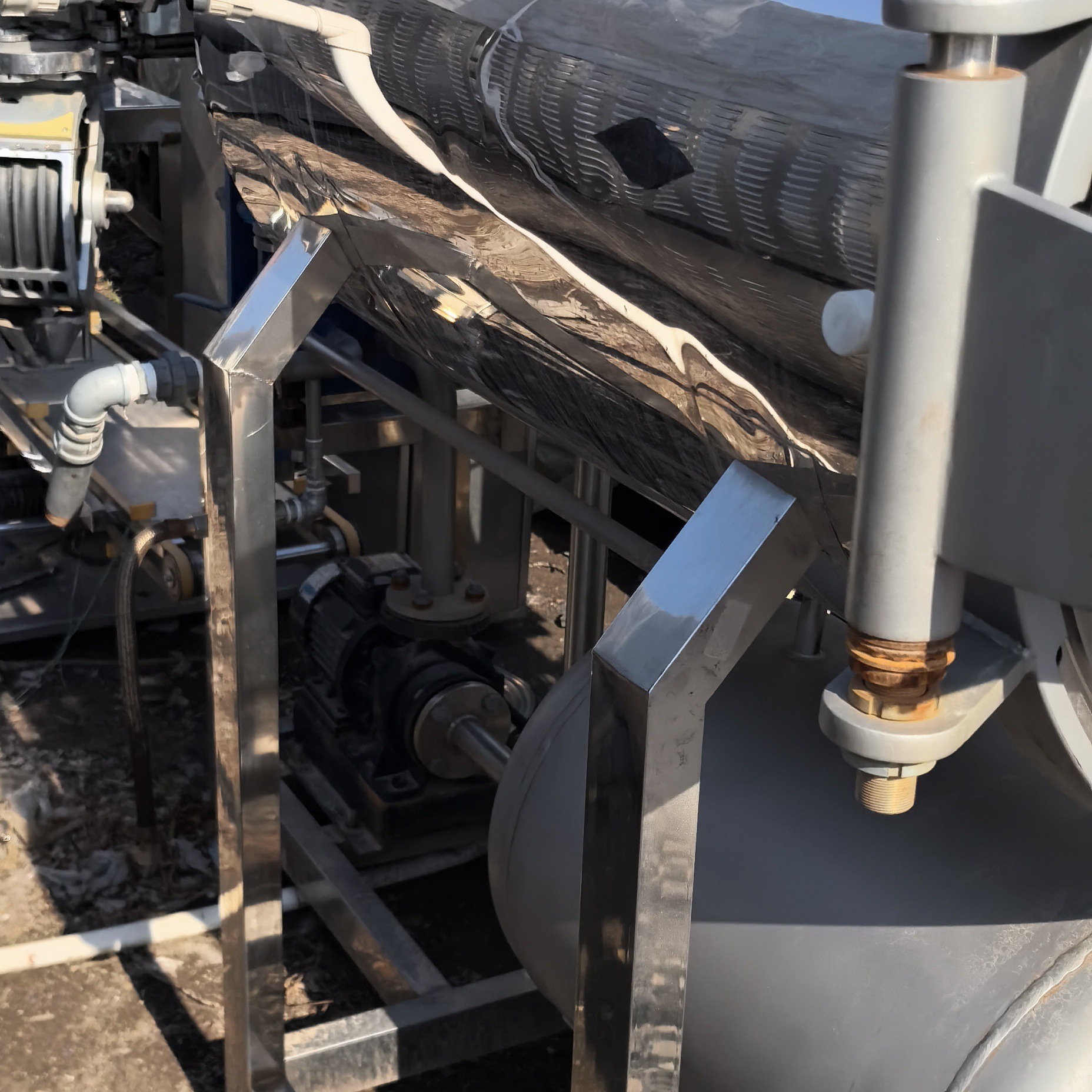 Реторта из нержавеющей стали 304, хорошее состояние, пожалуйста, свяжитесь с хозяином, если нужно, цена обсуждаема