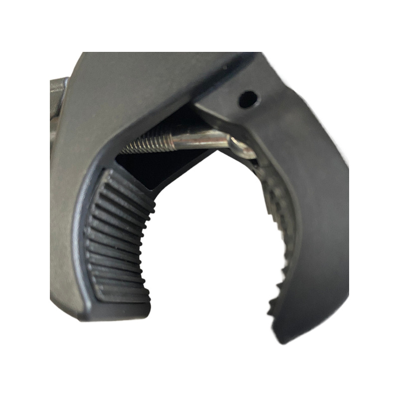 Bicycle clip mobile phone position clip bracket universal multi-position lamp holder live tripod universal Holder