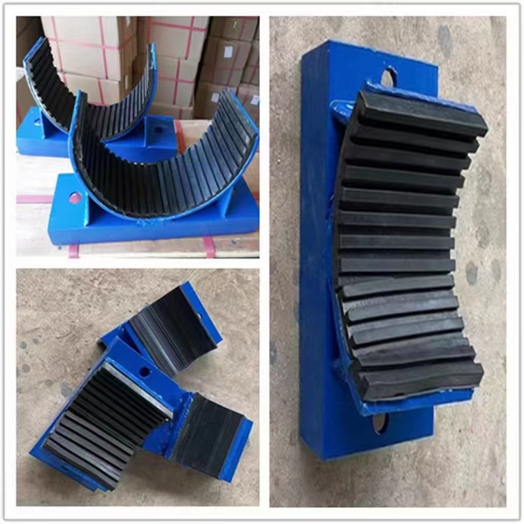 DT type pipe elastic shock absorber water pump air conditioner elastic pipe bracket industrial shock absorber pipe clamp rubber bracket