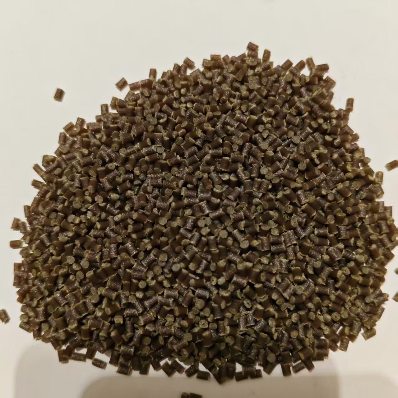 Pa66 Recycled Material Brown Cage Material Reinforced with 25% Modified Nylon Plastic Granules Recycled Material