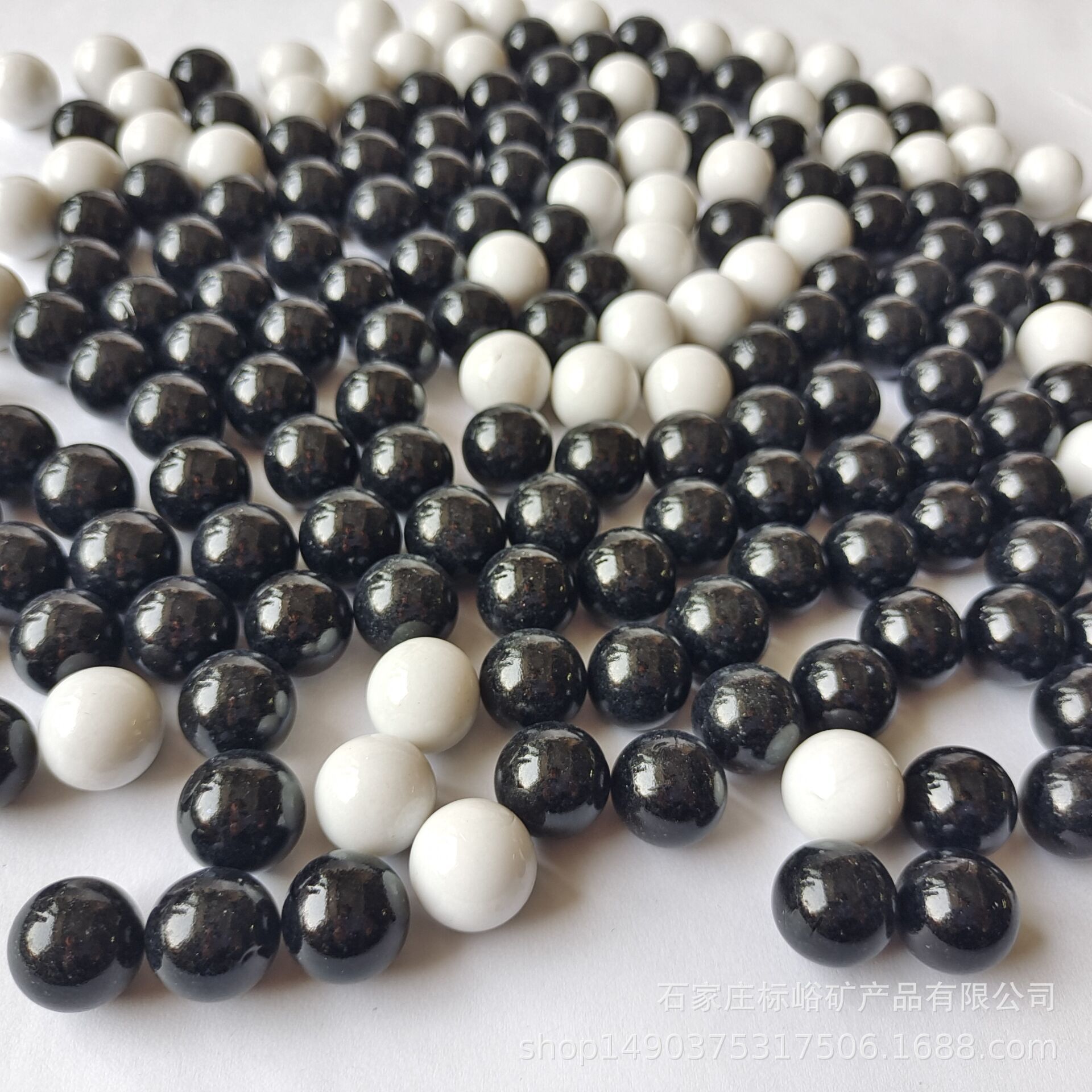 Cream glass marbles children's game checkers with solid color glass ball Red Yellow Blue Green black and white Six