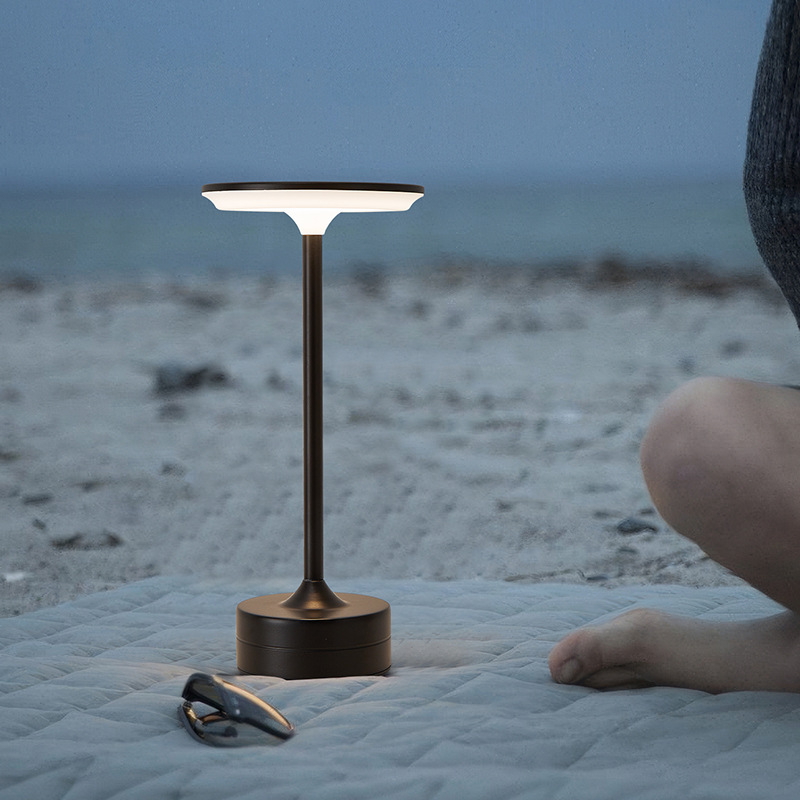 Cross-border new high foot light bar clean bar cafe atmosphere light USB charging table lamp mushroom lamp flying saucer table lamp