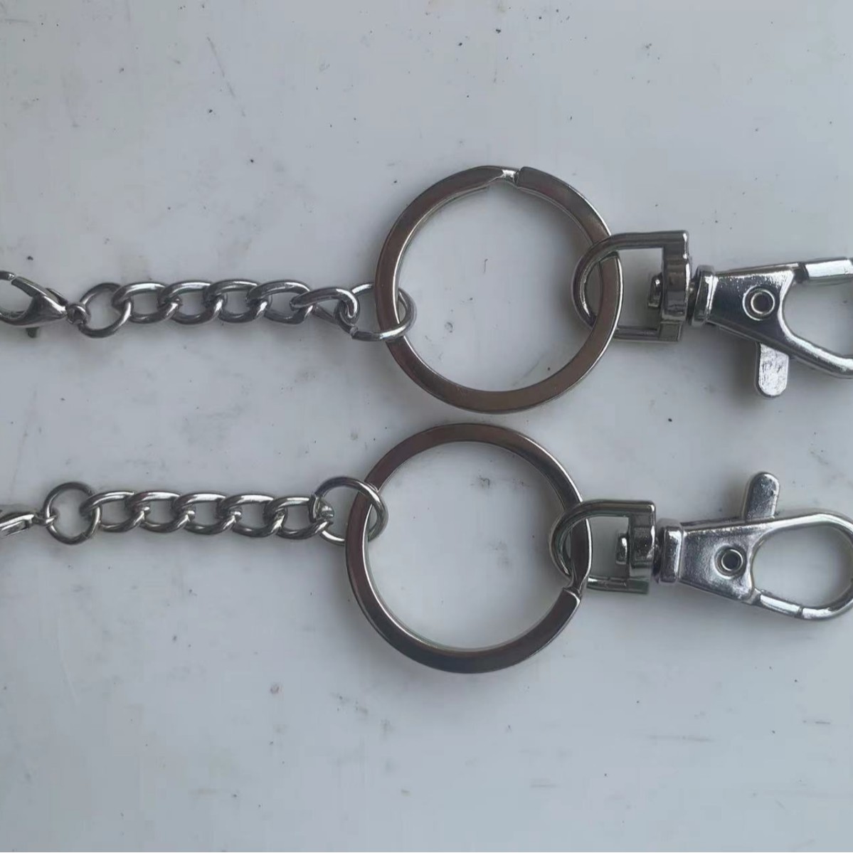 Manufacturer's In-Stock Metal Keychain with Four-Section Chain, Lobster Clasp, Eyelet, DIY Handmade Jewelry Accessories, Metal Accessories