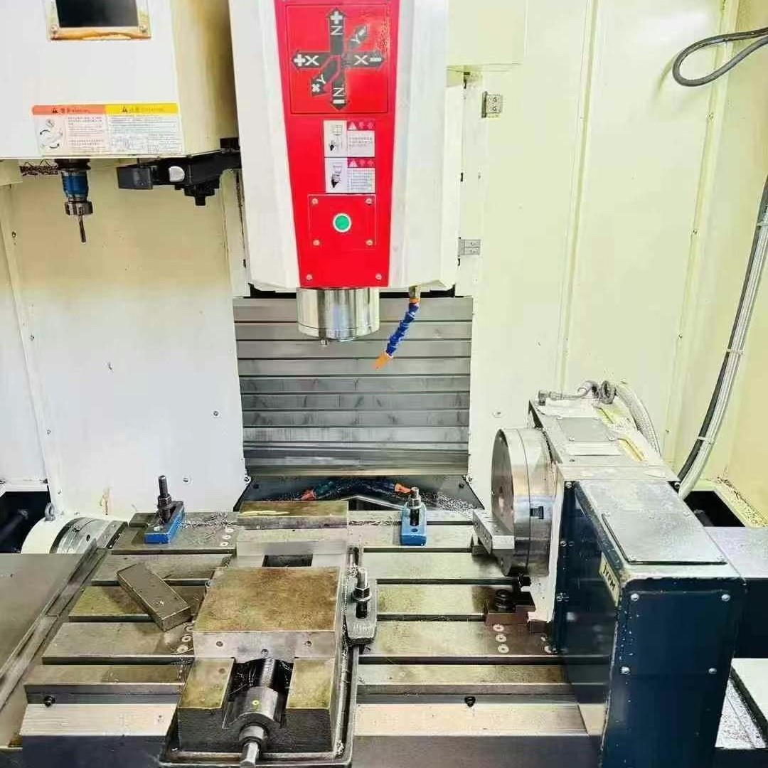 Used T-V856S Vertical Machining Center Bt40 Spindle Taper Tool Magazine: 24 Tools