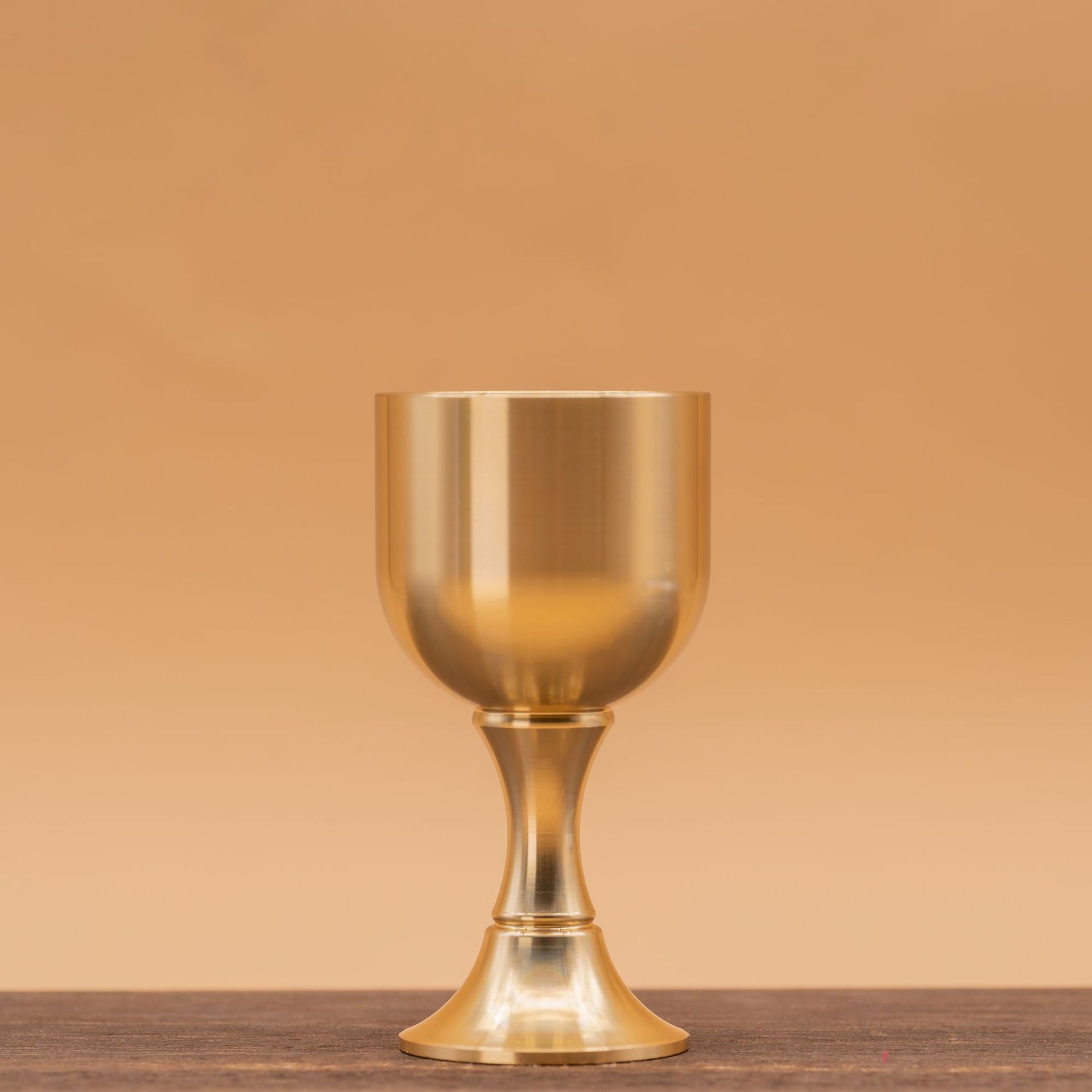 Brass Copper Wine Glass Pure Copper Goblet Small Wine Glass for God of Wealth Guan Gong Cup Buddha Water Cup Ornaments