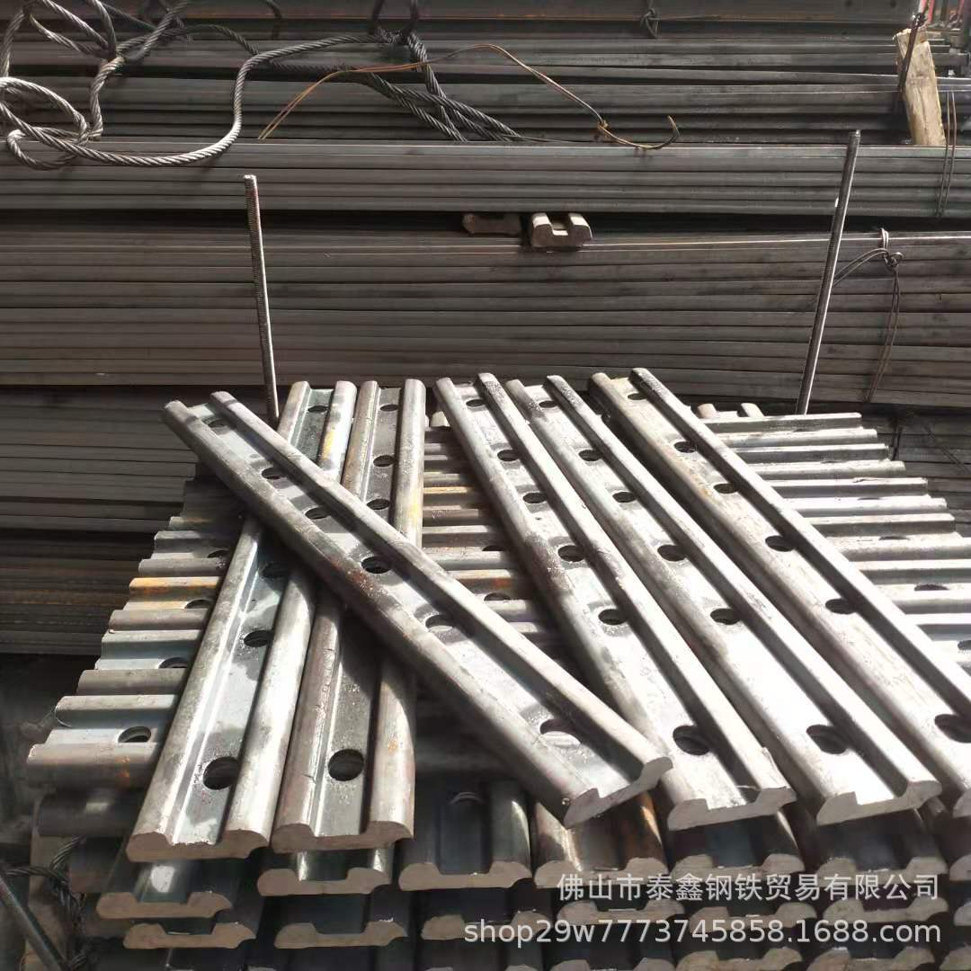 Guangdong steel manufacturers wholesale rail profile rail steel 22kg-QU120kg heavy rail lifting rail rail rail accessories