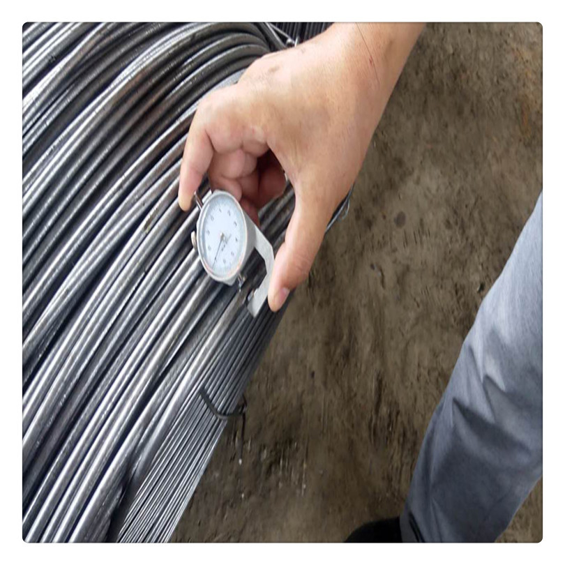 Manufacturer Sells Q195 Cold-Drawn Wire 3.2Mm-4.5Mm-5.9Mm Small Disc Smooth Iron Wire/Threaded Wire Straightening and Cutting