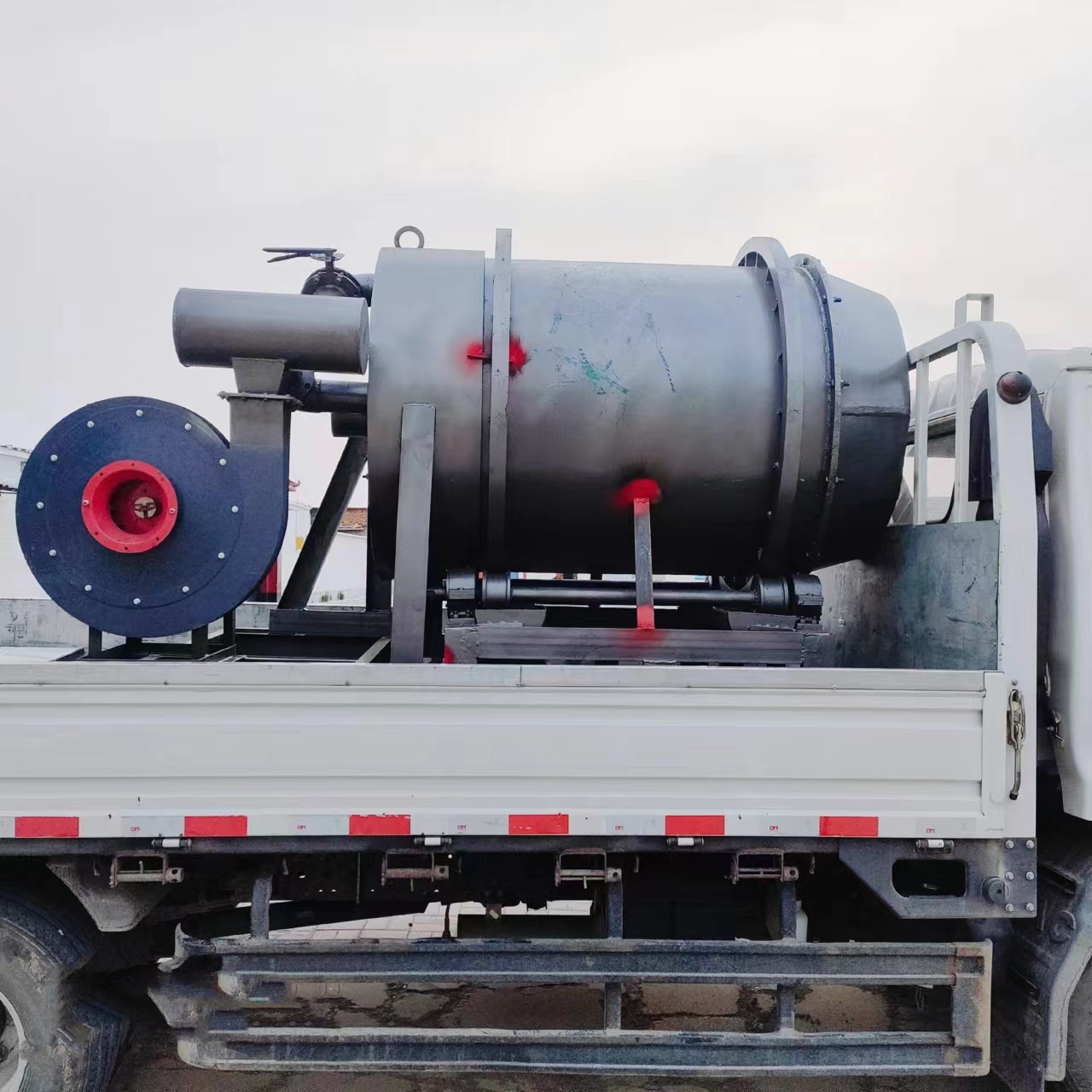 Hongshengda Coal Mill for Drying Sand, Hot Air Furnace, Energy-Saving Coal Pulverization Mixing Station, Coal Spraying Equipment, Honeycomb Coal