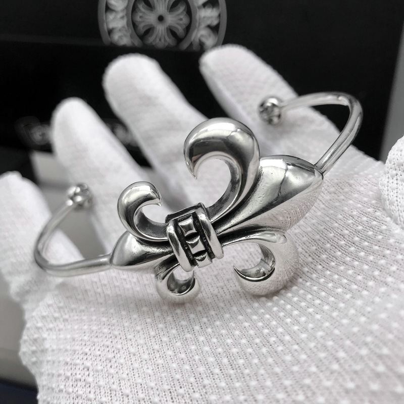 European and American Fashion 925 Sterling Silver Personalized Retro Thai Silver Bracelet Punk Cross Ship Anchor Open Bracelet for Men and Women
