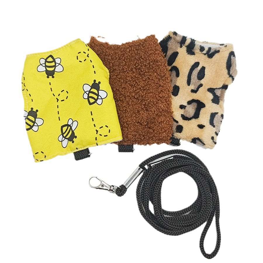 Rabbit Guinea Pig Leash Guinea Pig Outdoor Harness Squirrel Leash Clothes Small Pet Supplies