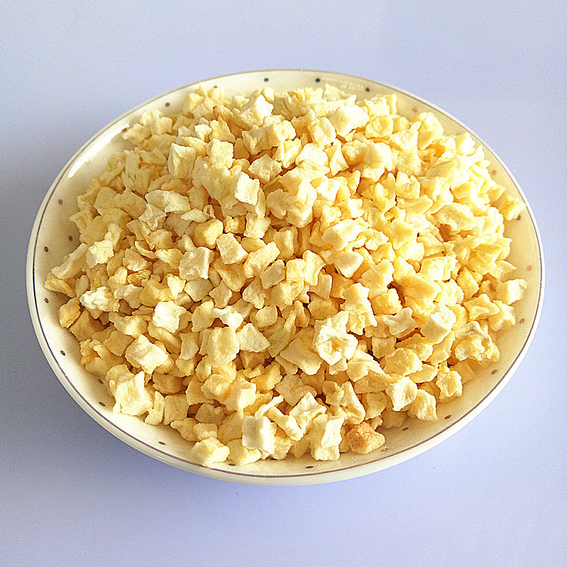 Manufacturer Supplies Dehydrated Apples Diced Apples Specifications 5X5Mm10X10Mm Dried Apples Wholesale