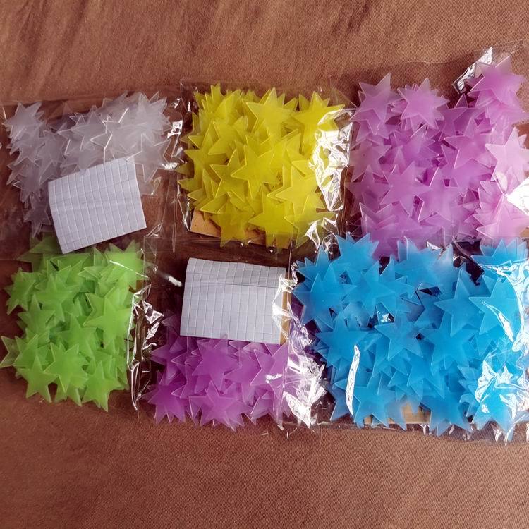 Origin Factory Highlight 3cm Luminous Star Wall Sticker 100Pcs 3D Fluorescent Five-Pointed Star Stereo