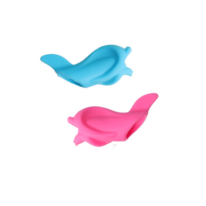 Wholesale Small Fish Pen Holder for Primary School Students to Practice Calligraphy and Writing Corrector Kindergarten Silicone Pencil Cover Children's Stationery