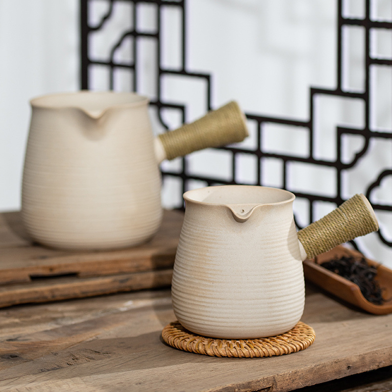 Roasted Tea Pottery Pot Side Handle Teapot Pottery Pot Coarse Pottery Teapot Roasted Tea Pot Open Flame Electric Ceramic Stove Charcoal Stove Around the Stove